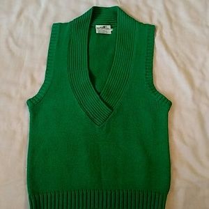 Vintage V-neck sleeveless sweater